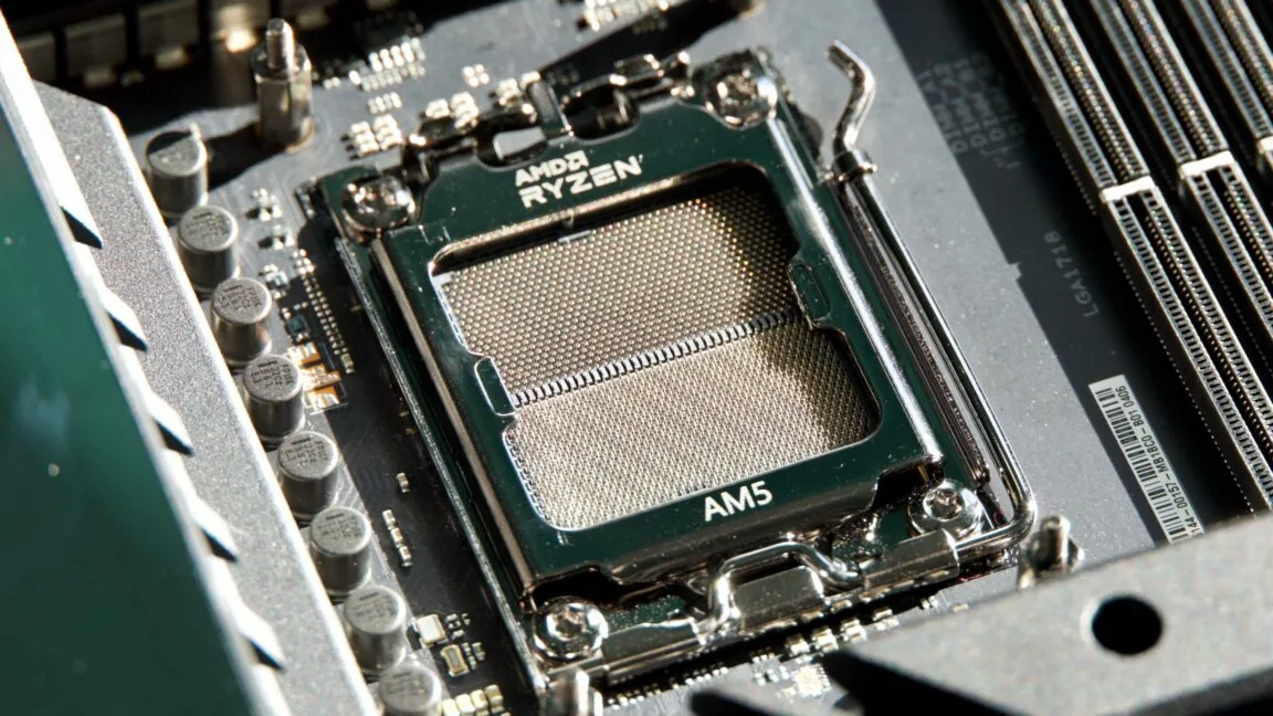 AMD Guarantees Socket AM5 Support Through 2029, Revives AM4 Chip
