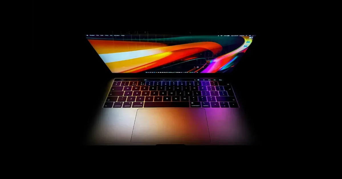 Apple's MacBook Ultra Name Could Benefit Pro Users