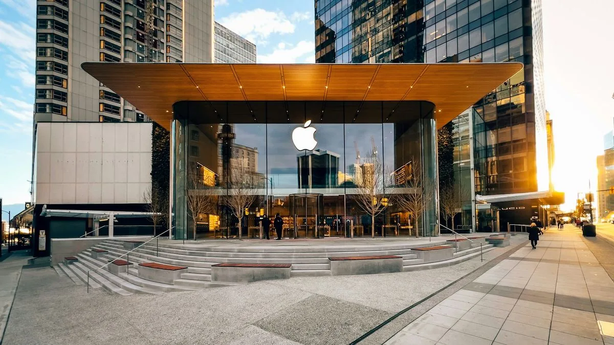 Apple Private Relay IP Leak: Users' Real Addresses Exposed