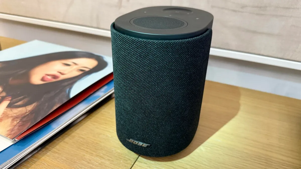 Bose Lifestyle Ultra Speaker: Stereo Pair Offers Superior Sound