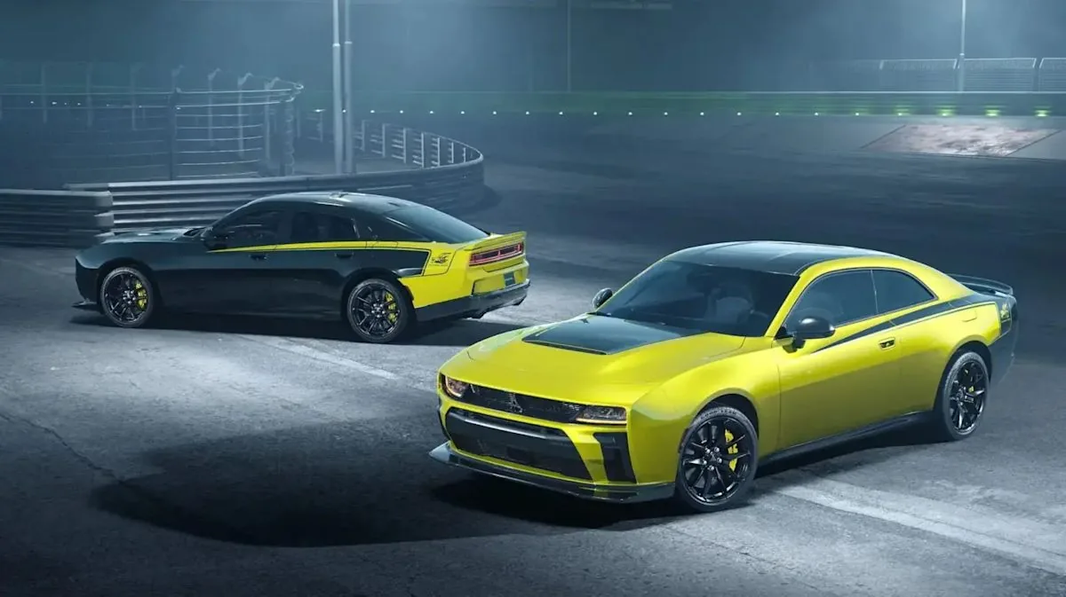 Dodge Charger Super Bee Returns With 600 HP Six-Cylinder Engine