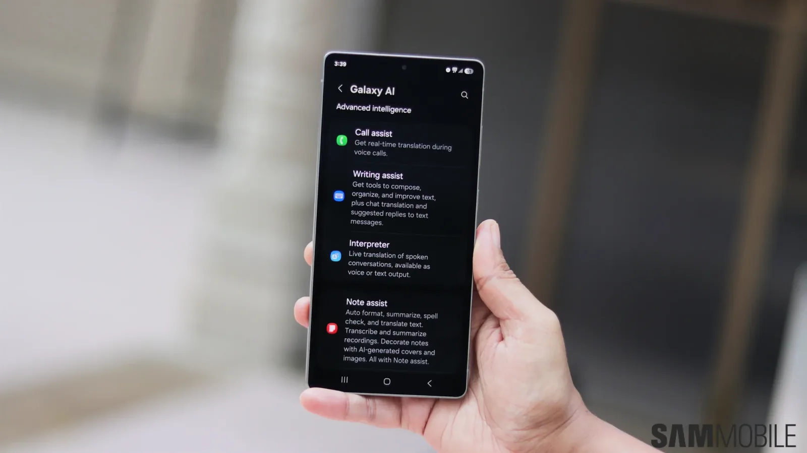 Galaxy S25 Adds Key AI Features Previously Exclusive to S26 Lineup