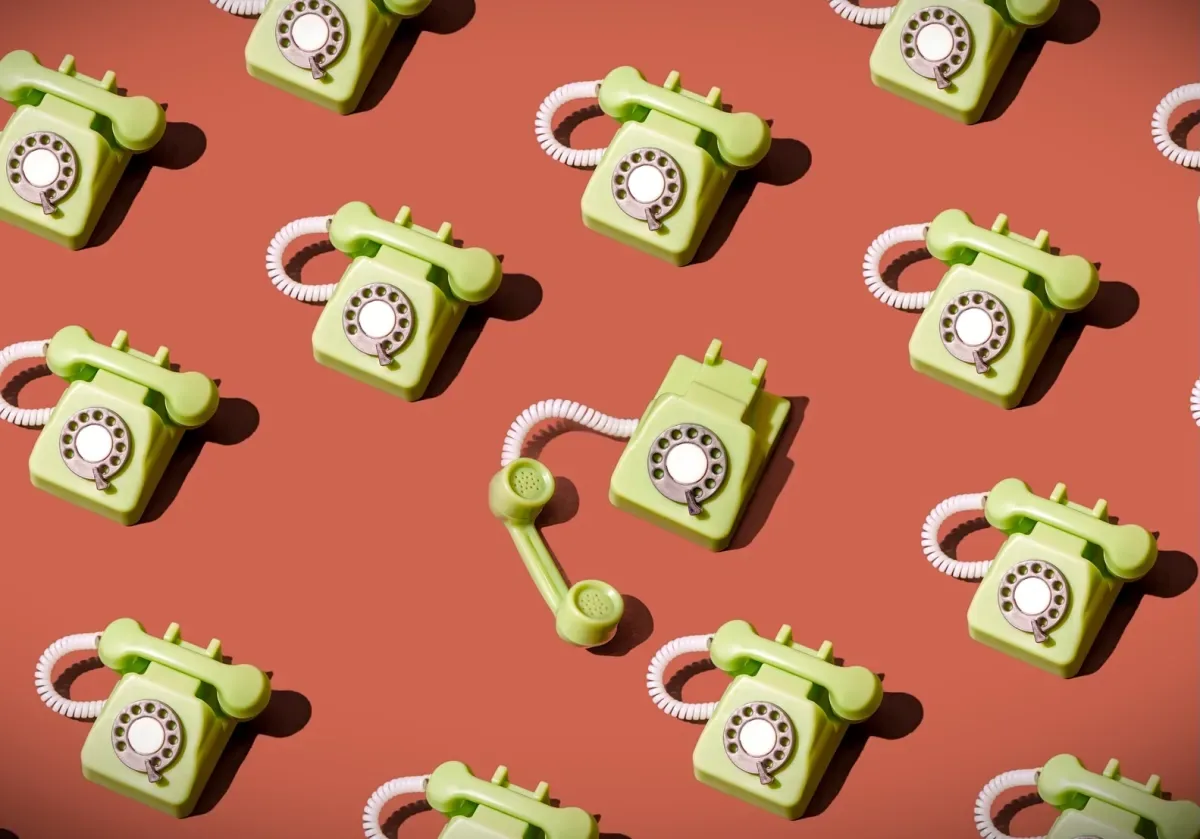 Retro Tech Revival: Old Gadgets Blend Nostalgia with Modern Features