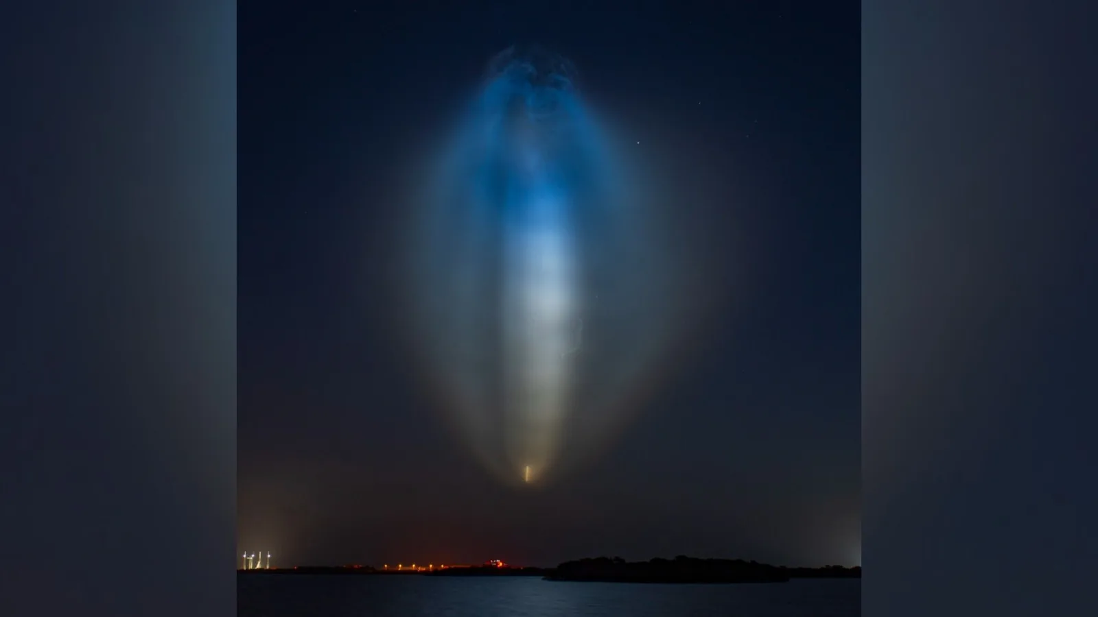 SpaceX Launch Creates 'Jellyfish' Cloud Over Florida Skies