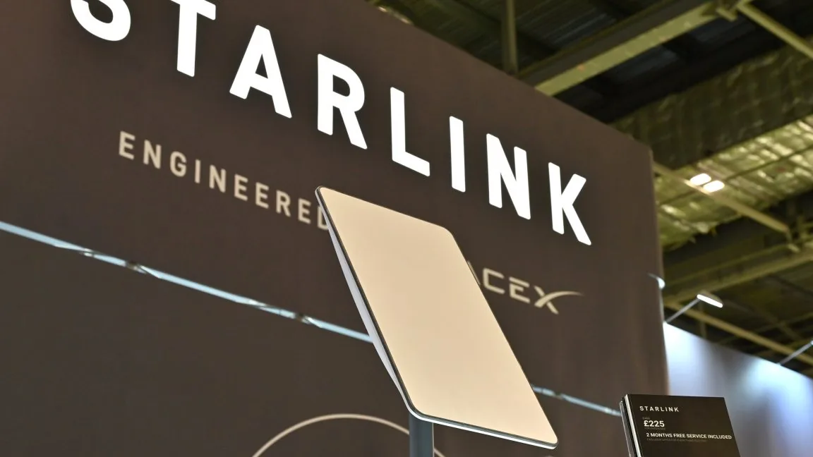 Starlink's $10 Monthly Hardware Fee Aligns with Cable Models