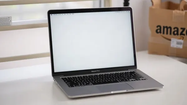 Apple 16-Inch MacBook Pro Sees $900 Price Drop at Amazon