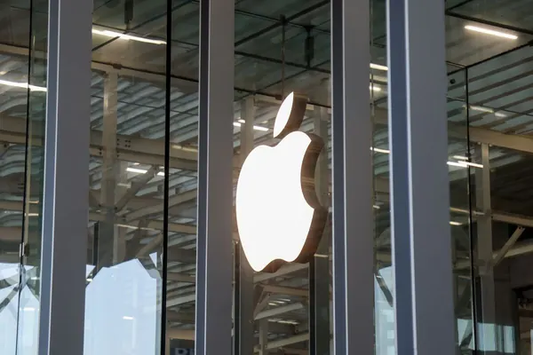 Apple iOS 27 to Feature AI Writing Tools, Custom Wallpapers