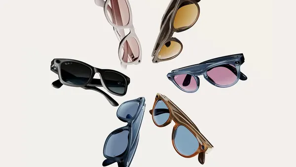 Apple Smart Glasses Now Targeting Late 2027 Release