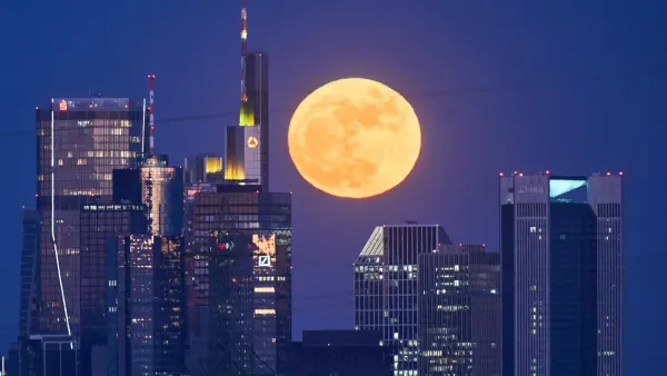 Second Full Moon in May 2026: Understanding the Blue Moon