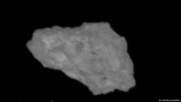 China's Tianwen-2 Probe Arrives at Asteroid Kamo'oalewa for Sample Mission