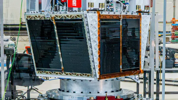 FCC Approves Reflect Orbital Satellite With Giant Mirror, Sparking Astronomer Fears