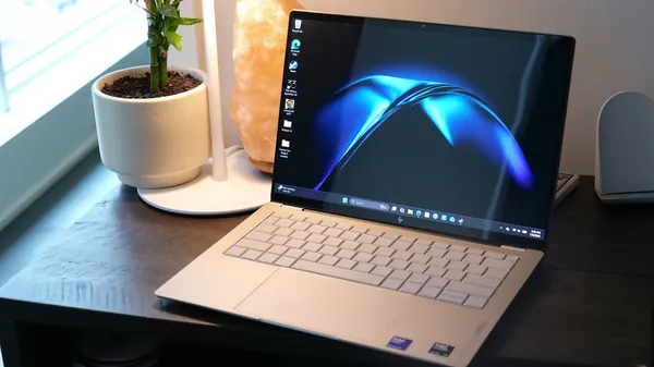 HP OmniBook Ultra 14: A Durable, High-Performance Ultraportable Laptop