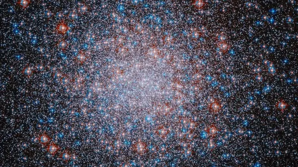Hubble Telescope Reveals Star-Spangled Sea of 500,000 Stars in Globular Cluster M3