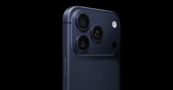 iPhone 17 Pro Leads 33 Phones in Charging Speed Test