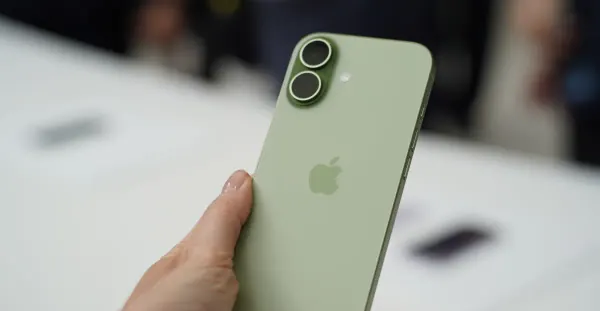 iPhone 18 Launch: Base Model Delayed to Early 2027