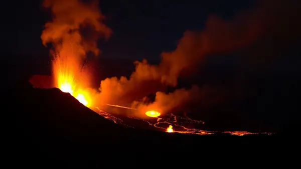 Kilauea Volcano Erupts in Hawaii After Two-Month Hiatus