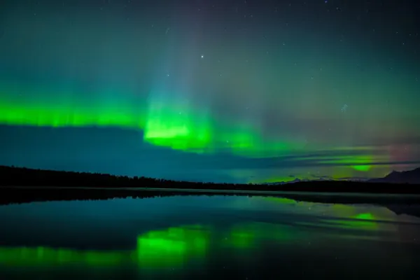 Northern Lights Visible in 10 States Tonight: Aurora Forecast