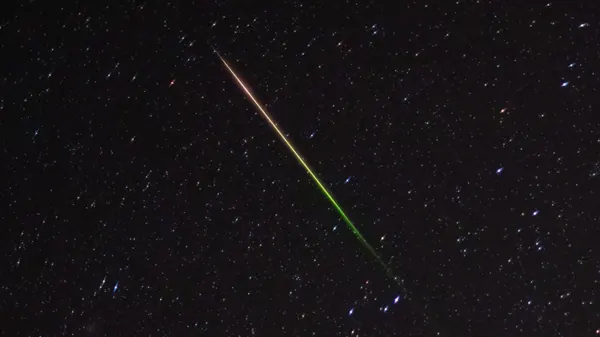 Perseid Meteor Shower Dazzles: Top 2026 Stargazing Photos