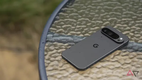 Pixel's 'Flip to Shhh' Gesture Malfunctions for Some Users