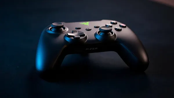 Razer Wolverine V4 Pro: Advanced Controller for Elite PC and Xbox Gamers