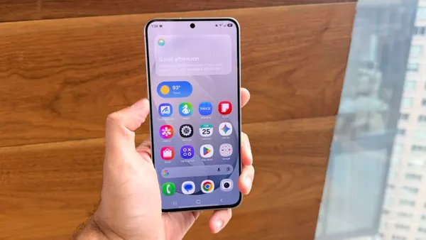 Samsung Galaxy S26 FE: $700 Phone Packs Premium AI Features