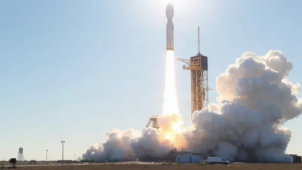 SpaceX Starship Reaches Orbit in Landmark Test Flight