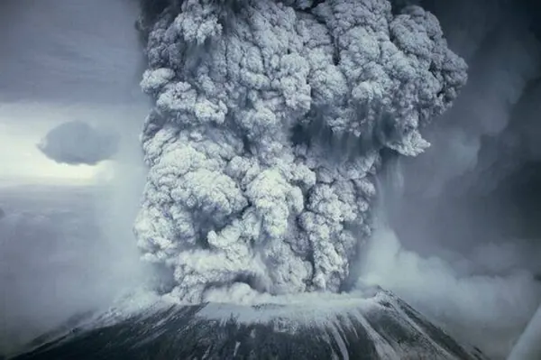 Volcano Preparedness Lags Behind Asteroid Threats, Study Warns