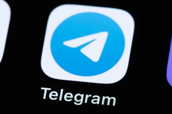 Apple Restores Telegram App After Temporary Removal Over Abuse Material Concerns