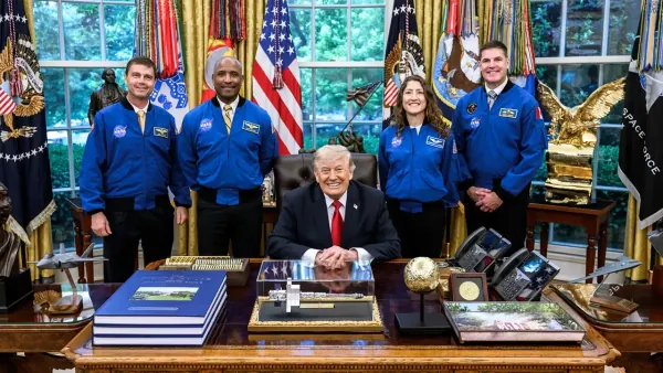 Trump to Award Artemis II Crew Congressional Space Medals
