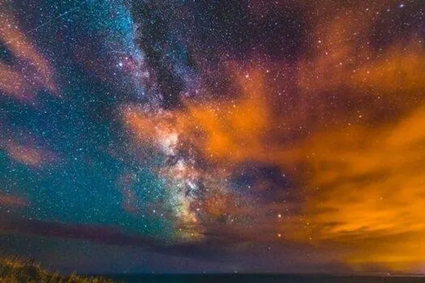 Universe End Date Calculated: Scientists Predict Big Crunch in 33 Billion Years
