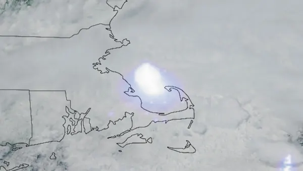 Meteor Explosion Shakes US Homes With 300-Ton TNT Force