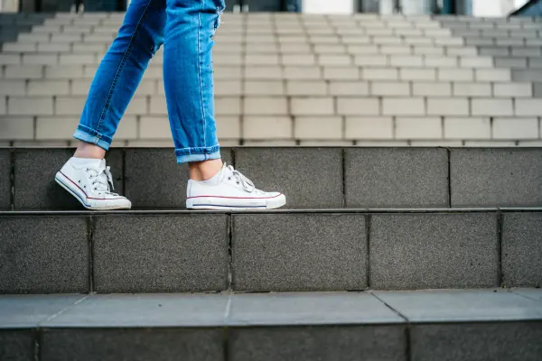 WeWard App Locks Social Media Until Steps Goal is Met