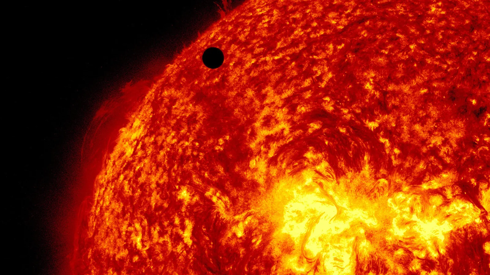 Venus's Extreme Heat Explained: Why It's Hotter Than Mercury