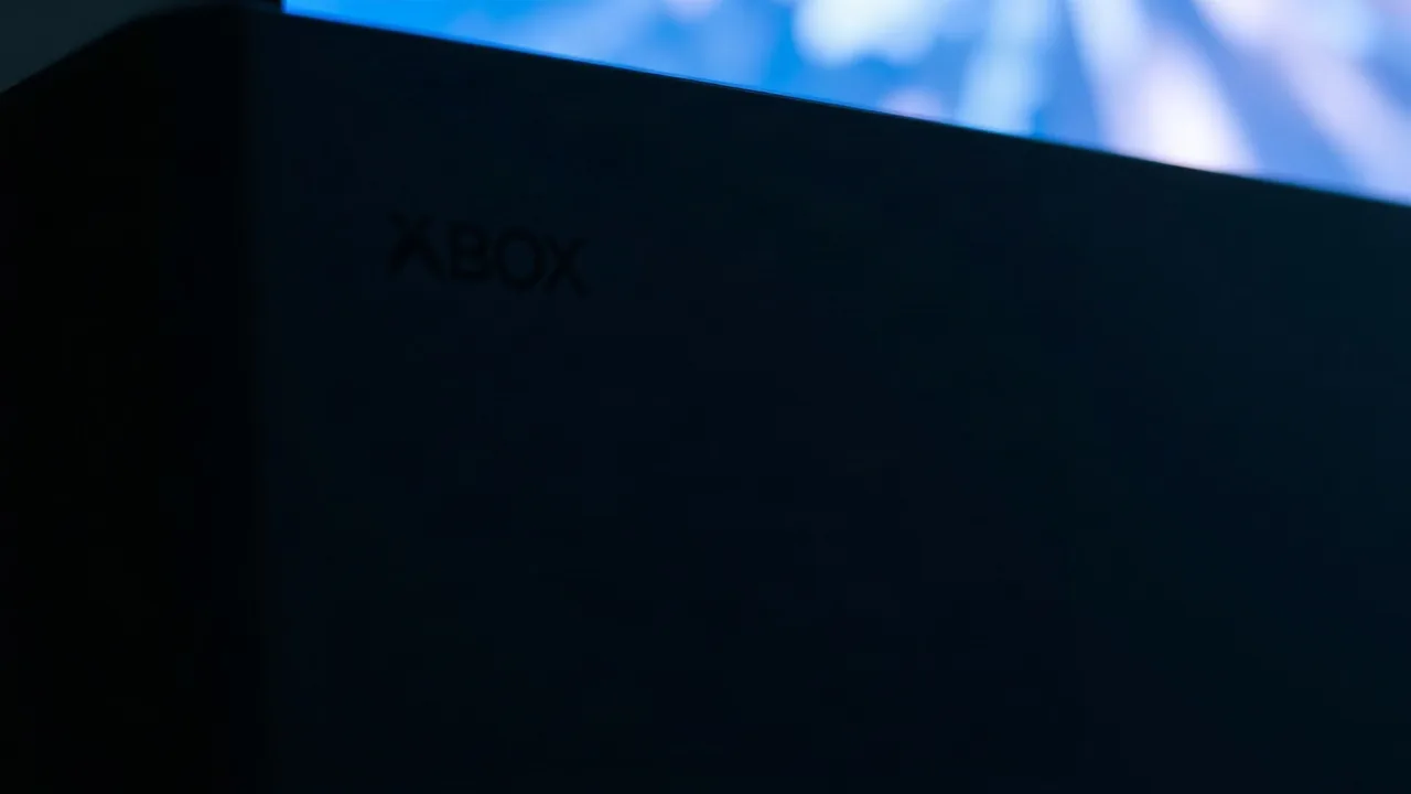 Xbox Series X Runs PlayStation 5 Games via Experimental Emulator